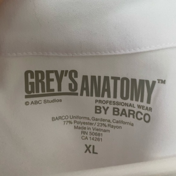 Grey’s anatomy Clinical lab jacket - Picture 3 of 3